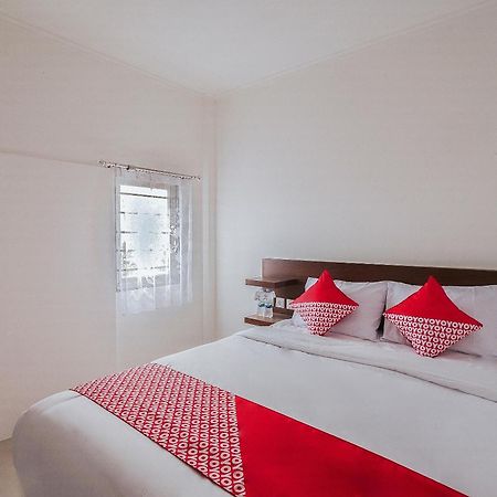 בנדונג Super Oyo 2183 Cibeureum Residence מראה חיצוני תמונה