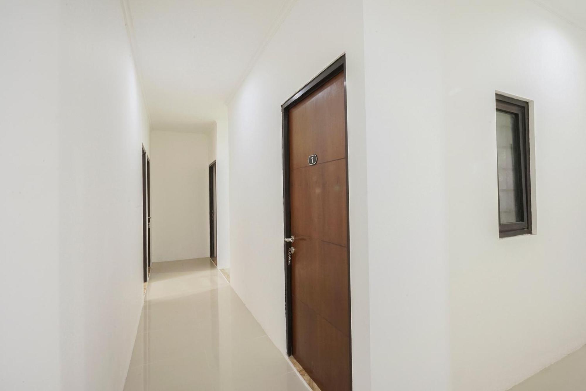 בנדונג Super Oyo 2183 Cibeureum Residence מראה חיצוני תמונה