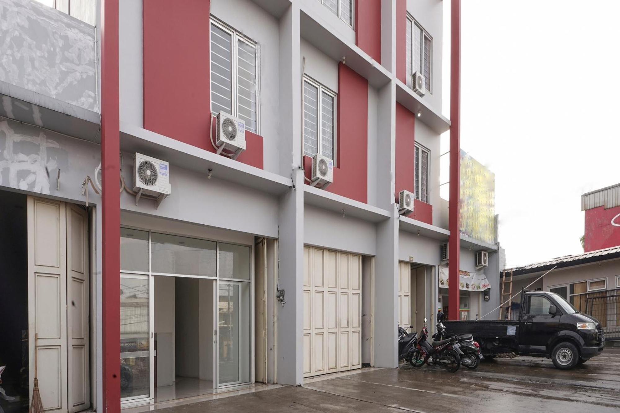 בנדונג Super Oyo 2183 Cibeureum Residence מראה חיצוני תמונה